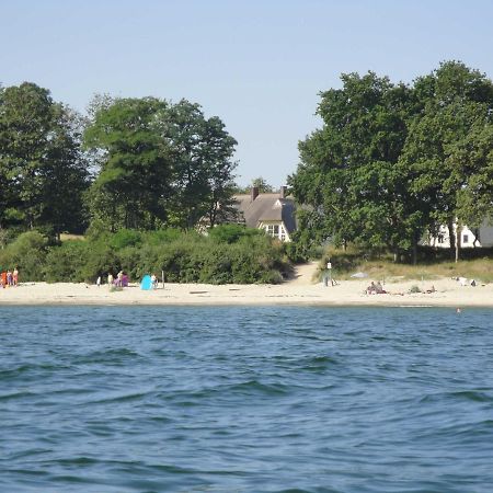 Ostsee Strandvilla Silvia Lobbe Exterior photo