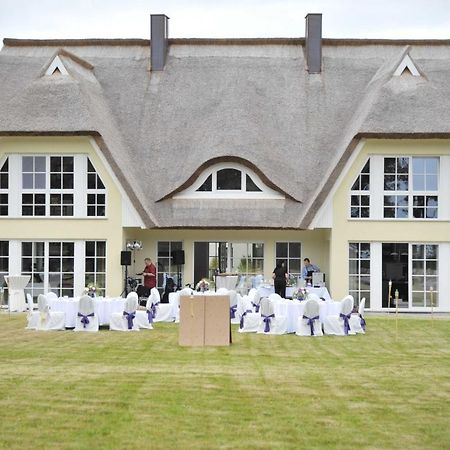 Ostsee Strandvilla Silvia Lobbe Exterior photo