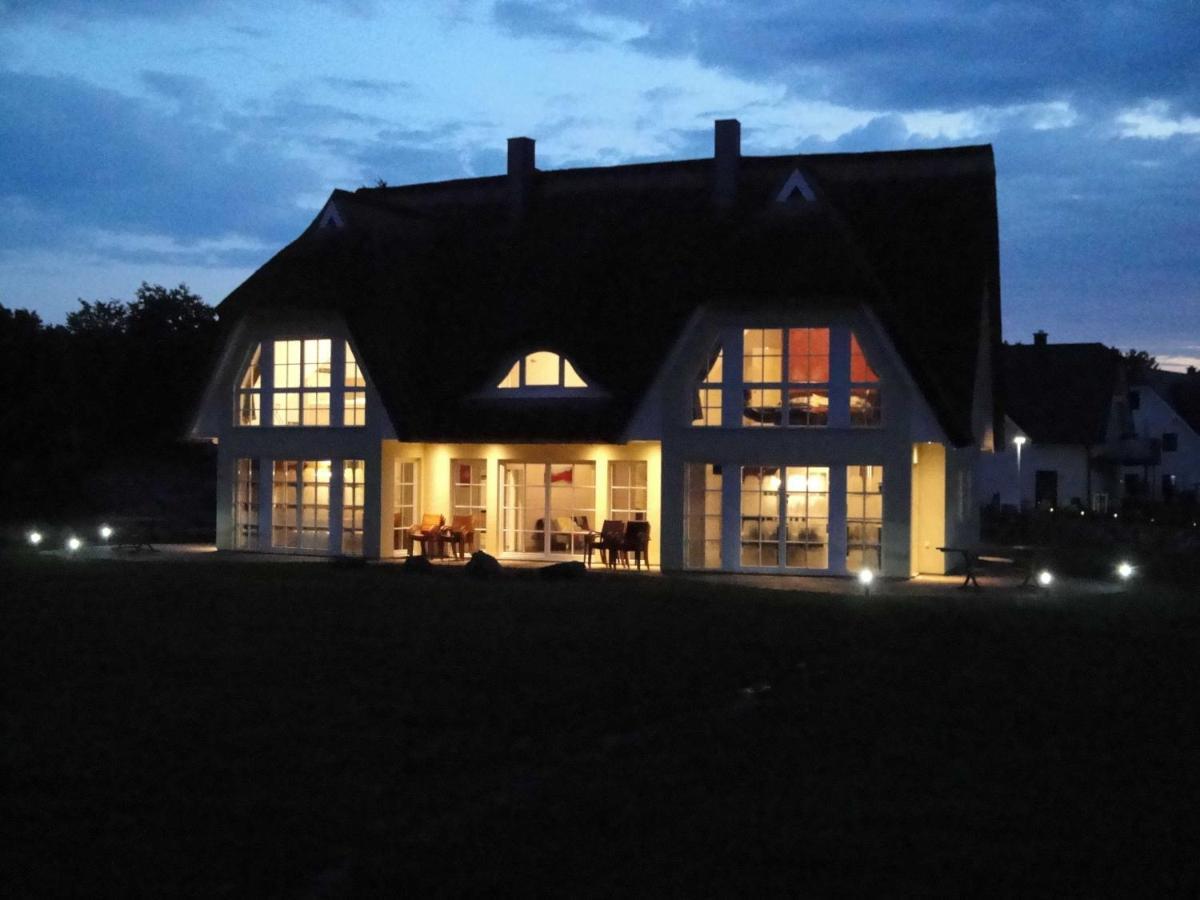 Ostsee Strandvilla Silvia Lobbe Exterior photo