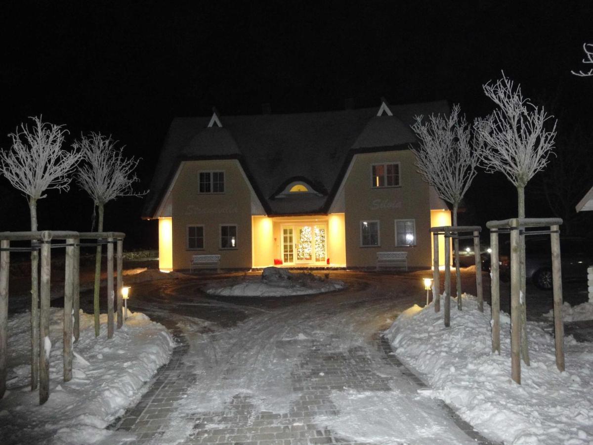 Ostsee Strandvilla Silvia Lobbe Exterior photo