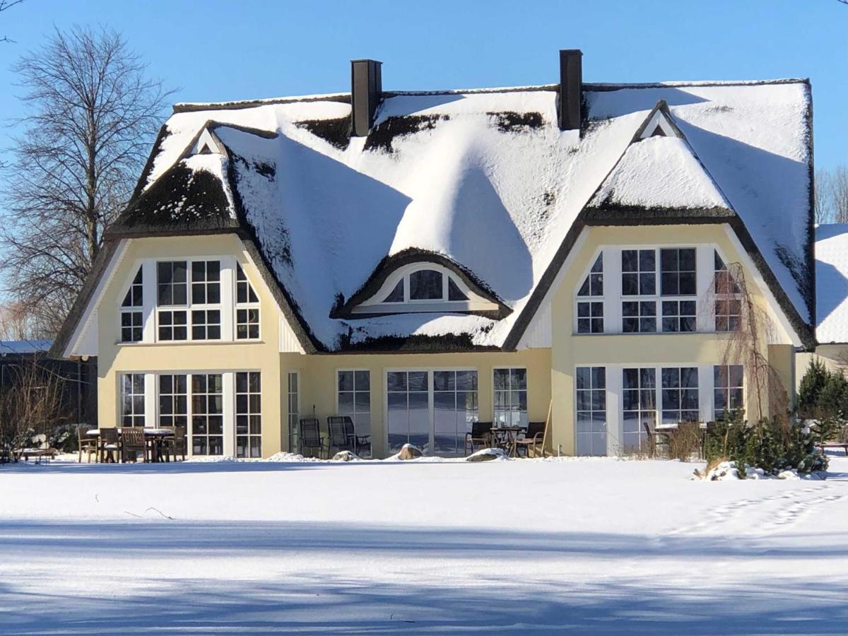 Ostsee Strandvilla Silvia Lobbe Exterior photo